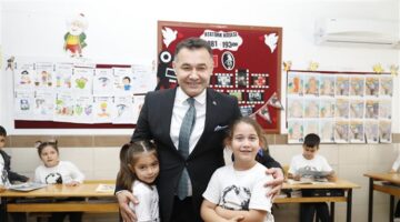 Çocukların Karne Heyecanı