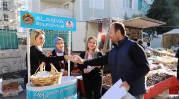 Alanya Belediyesi’nden Kandil İkramı