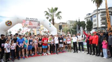 24. Alanya Atatürk Halk Koşusu 10 Mart Pazar Günü Yapılacak