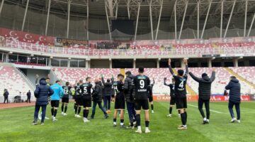 Alanyaspor ,Sivas Deplasmanından 3 Puanla Dönüyor