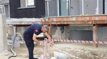 Kirişleri Kesilen Bina Mühürlendi