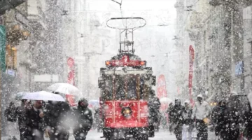 İstanbul’da Kar Şiddetlendi
