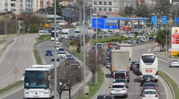 Bayram Tatilinin İlk Gününde 766 Kaza, 5 Can Kaybı