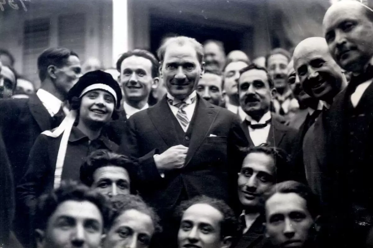 Bugün 19 Mayıs 1919 Gençlik Ve Spor Bayramı