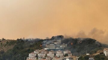 Antalya Ve Muğla’da Yangın Kabusu