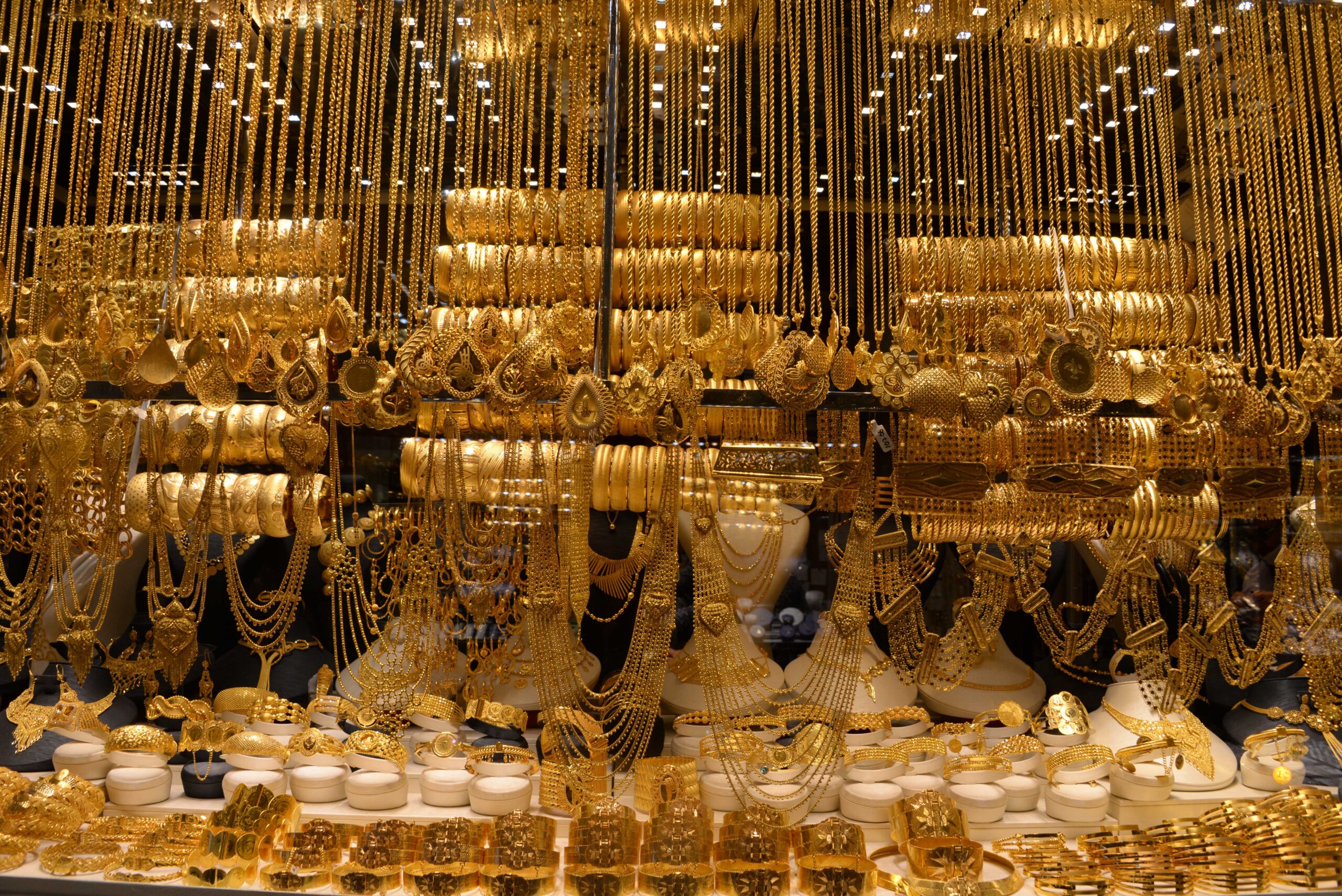 51 Yıl Sonra Kapalı Çarşı Altın Satışını Durdurdu