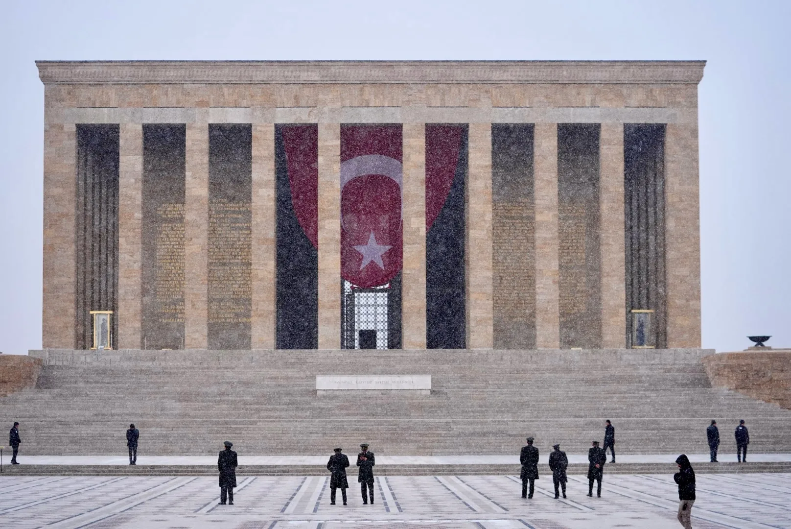 Türkiye Beyaza Büründü