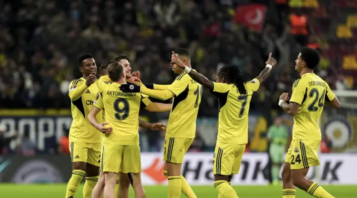 Fenerbahçe’nin Rakibi Nottingham Forest