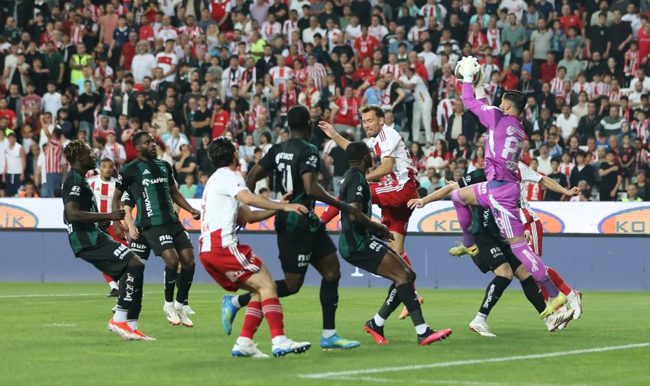 Süper Lig’de Küme Düşen Son Takım