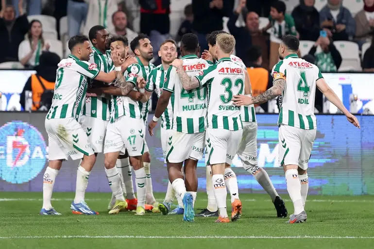 Fenerbahçe, Bu Akşam TÜMOSAN Konyaspor Deplasmanında