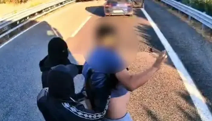 Türk TIR’a İtalya’da silahlı soygun